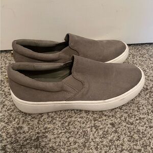 Lulu's Women's Gray Slip-On Sneakers